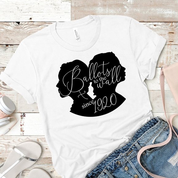 Women’s Vote Graphic Shirt - Picture 4 of 6